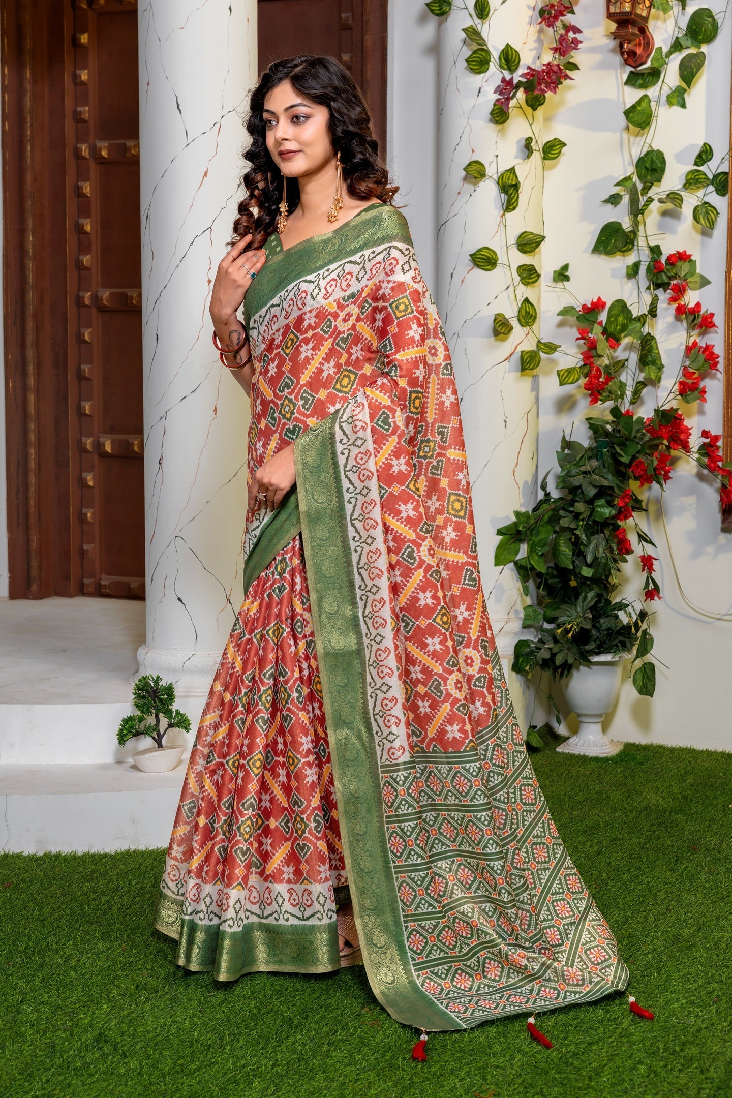 Elegant Red & Forest Green Patola Print Art Silk Saree with Zari Border